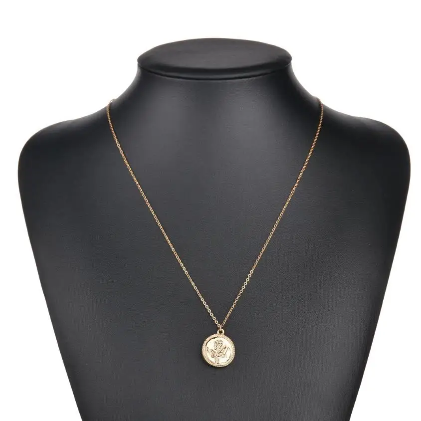 

The world's hottest single-layer rose coin women's necklace wearing a fashionable necklace to find the world's beauty