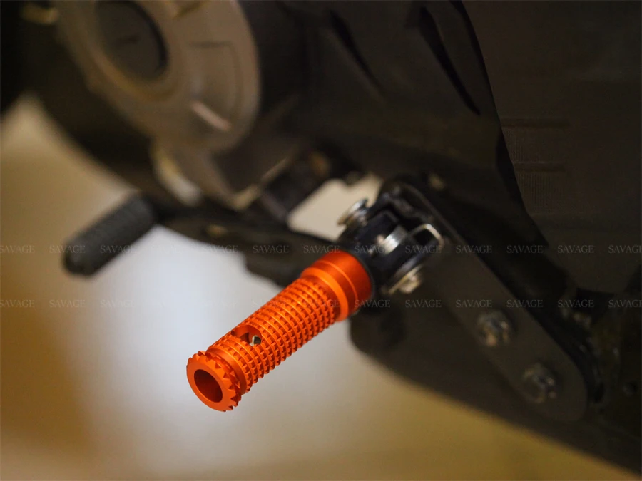 Передняя подставка для ног колышки SUZUKI GSR/GSXS 750 GSXS 1000/1000F GSX 1300/1300R B KING HAYABUSA 2008 2020