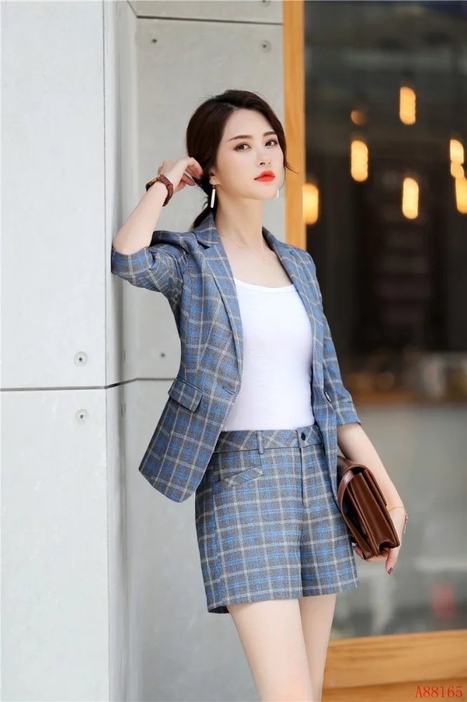 

Fashion Plaid Women Business Suits 2 Piece Sets With Shorts and Jackets Coat 2019 Spring Summer Professional Pantsuits Blazers