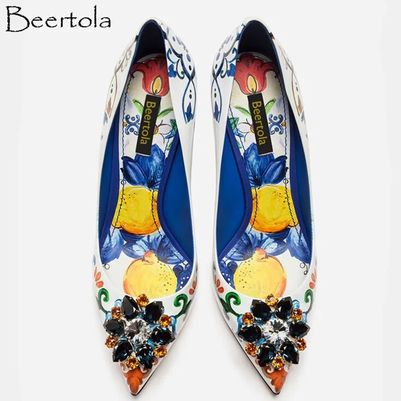 

Beertola New Pumps Woman Pear Flower Print Crystal Pointed Toe Mixed Color Painting Real Leather Fashion Model 10CM Shoes Woman