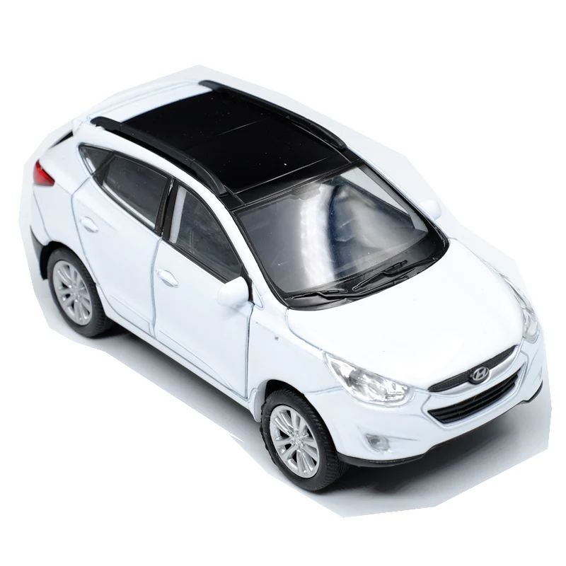 

1:36 Scale WELLY Diecast Alloy Metal SUV Car Model For HYUNDAI Tucson ix35 Collection Class Model Pull Back Toys Car