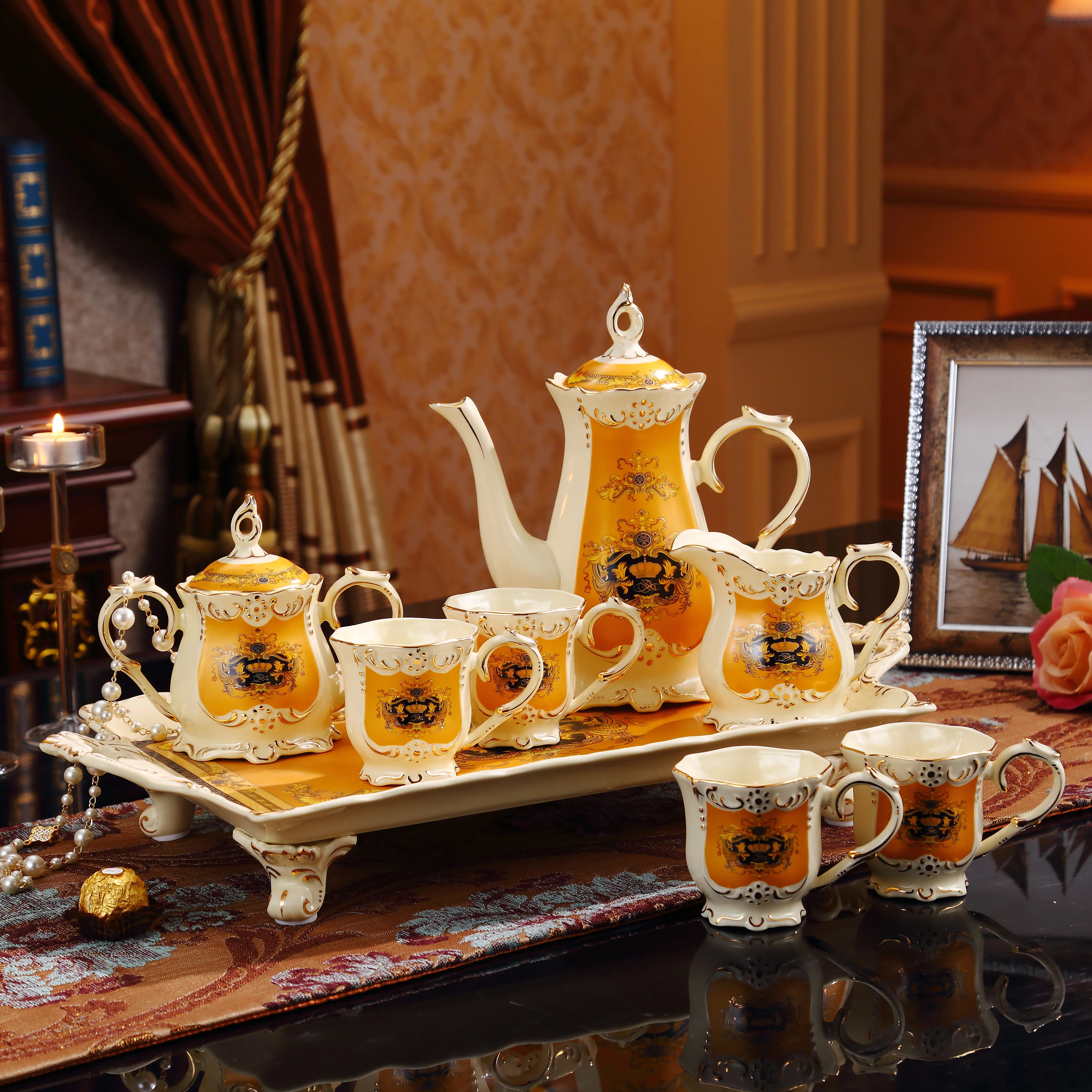 Bone China Coffee Set(4 peoples) British Porcelain Tea Set Ceramic Pot Creamer Sugar Bowl Teapot Coffee Cup Mug with big tray Bone China Coffee Set(4 peoples) British Porcelain Tea Set Ceramic Pot Creamer Sugar Bowl Teapot Coffee Cup Mug with big tray