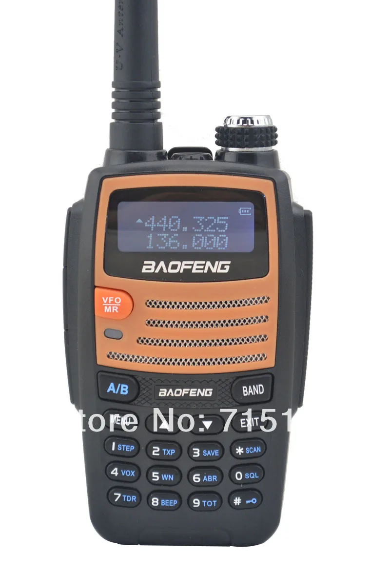 

Baofeng BF-530I 136-174MHz & UHF400-520MHz Dual Band 5W/1W 128CH FM 65-108MHz with Free Earphone Portable Two-way Radio