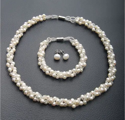 

Fast shipping + 07526 Freshwater Pearl Necklace/Bracelet/Stud Earring Jewelry Set (A0516)
