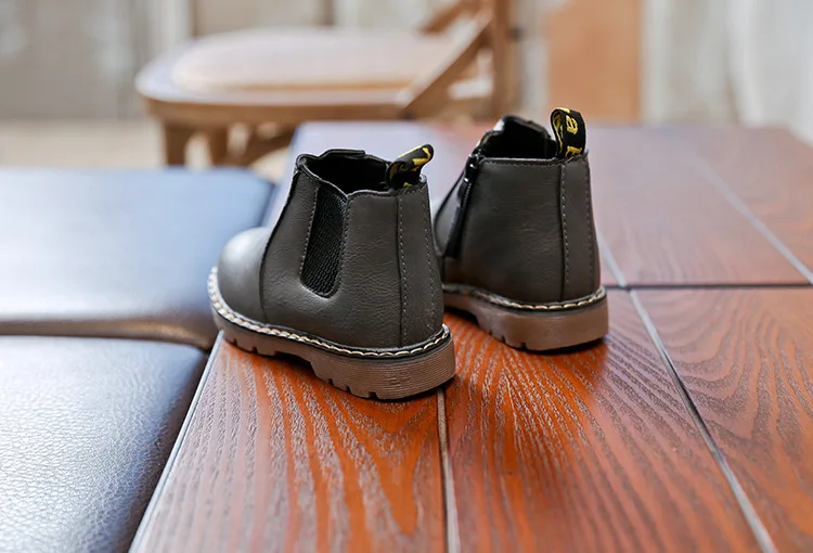 JGSHOWKITO/новые модные ботинки для маленьких мальчиков и девочек; зимняя детская обувь для мальчиков и девочек; Классический дизайн; Ботинки martin; винтажные ботильоны