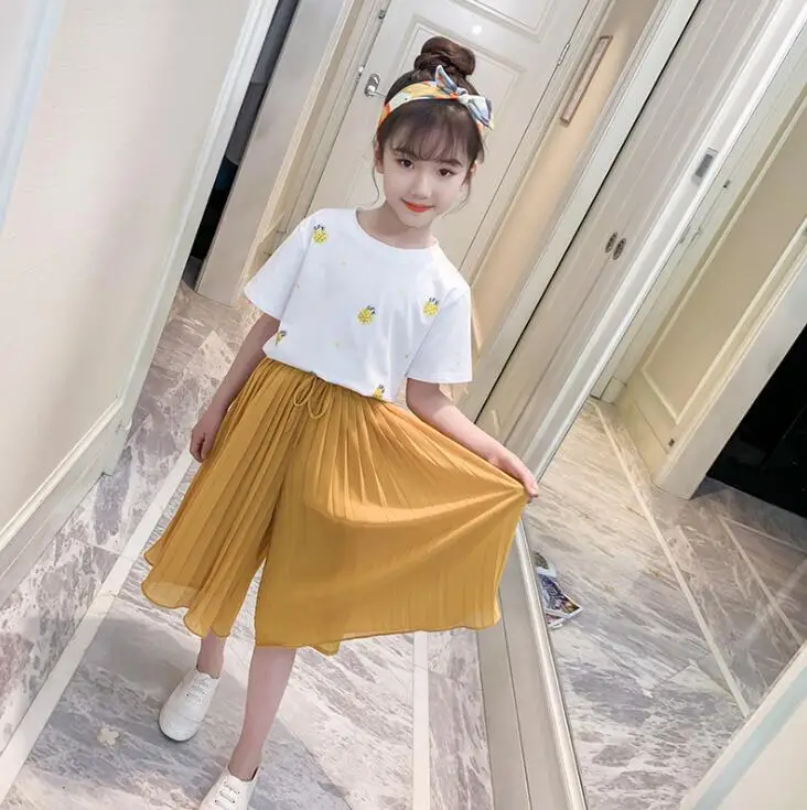 

AA436 Summer Big Girls Suits 110-160cm Printed Fashion T-shirt + Pure pleats Wide leg pants Korean Girl Suit 2019 Retail