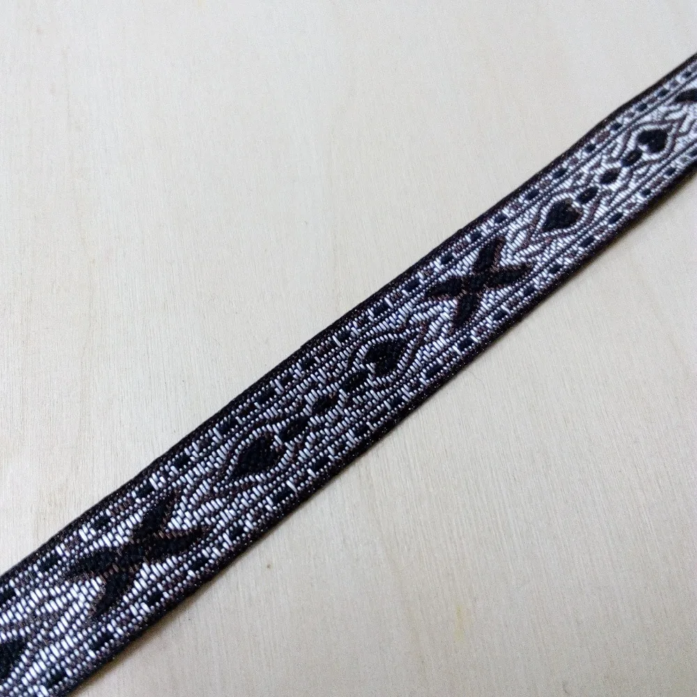 

1.6cm 16mm 5/8' Dark Brown X Hearts Blocks Bilateral Bedding Lace Curtain Laciness National Jacquard Ribbon Embroidery Webbing