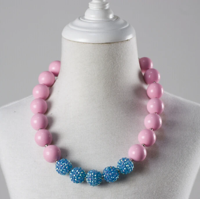 

Adjustable Handmade Flower Children Little Girls Bubblegum Scarf Accessories Jewelry Wholesale Chunky Beads Necklace For Kids