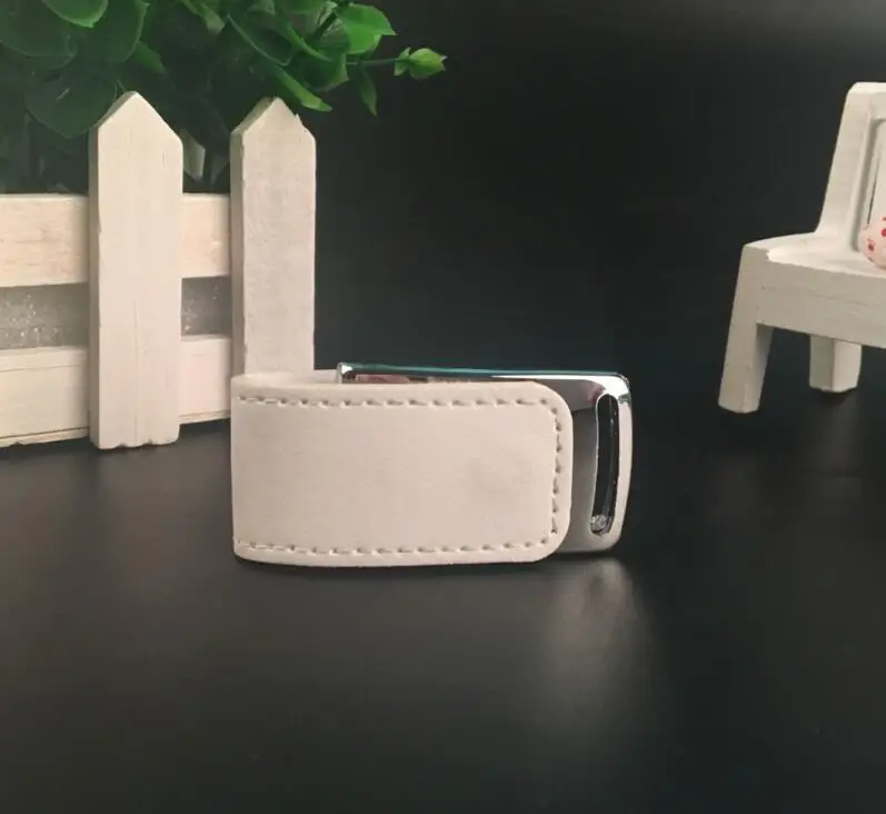New Customized Logo White Leather USB 3.0 Flash Drive Wedding Gift with Metal Box Packings