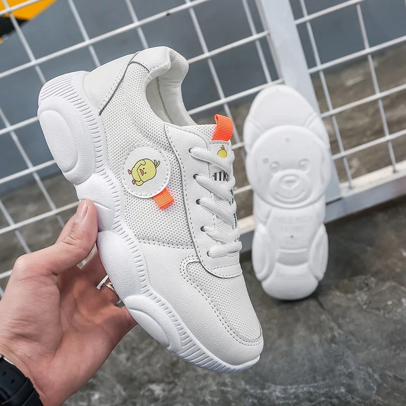 

2019 Summer New Small White Shoes Female Small Yellow Duck Net Face Bear Shoes Sports Shoes Wisdom Smoked Old Shoes