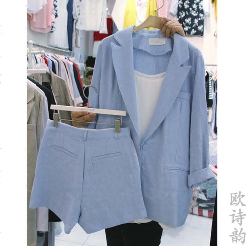 

style ladies fashion retro high-quality ladies long-sleeved Slim woolen jacket high-waisted shorts suit two-piece ser