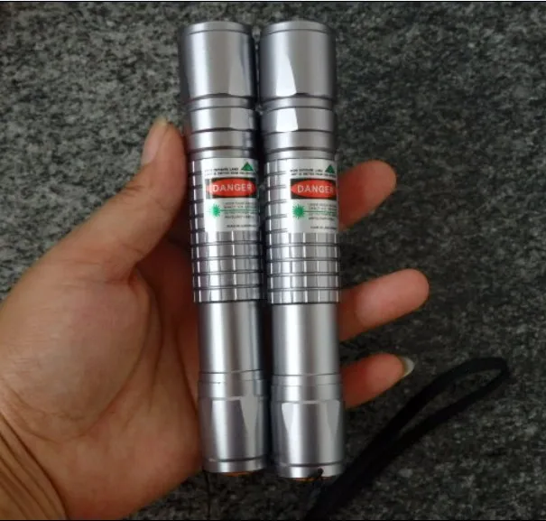 

AAA High Power Military Green Laser Pointer 50000m 500w 532nm LAZER sight Flashlight Burning Match Burn Cigarettes Pop Balloon