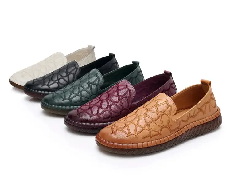 GKTINOO Casual Genuine Leather Flat Shoe Flower Slip On Driving Shoe Female Moccasins Embroider Flats Lady Pregnant Women Shoes