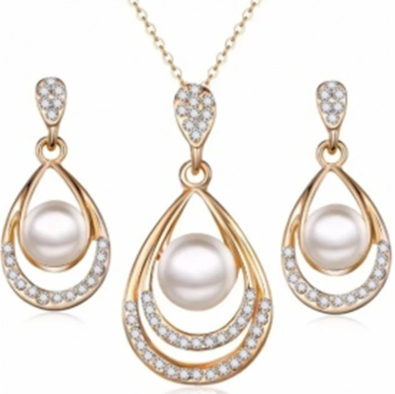 

2019 New Jewelry Set Pearl Water Drops Necklace Ear Studs Set Stud Earrings earrings for women wholesale