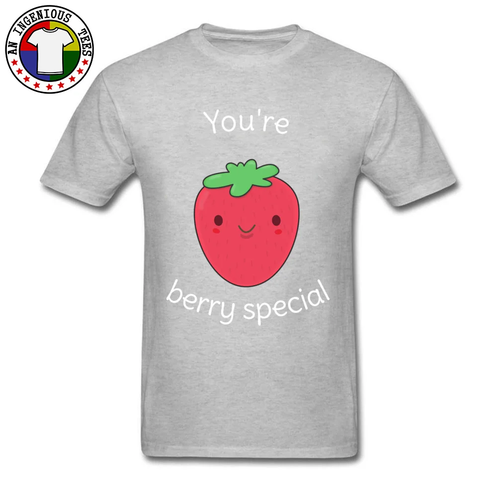 Funny Strawberry Pun Classic Short Sleeve Design Tshirts Cotton Fabric Crewneck Mens T Shirt Family Tops Shirts Summer/Fall Funny Strawberry Pun grey