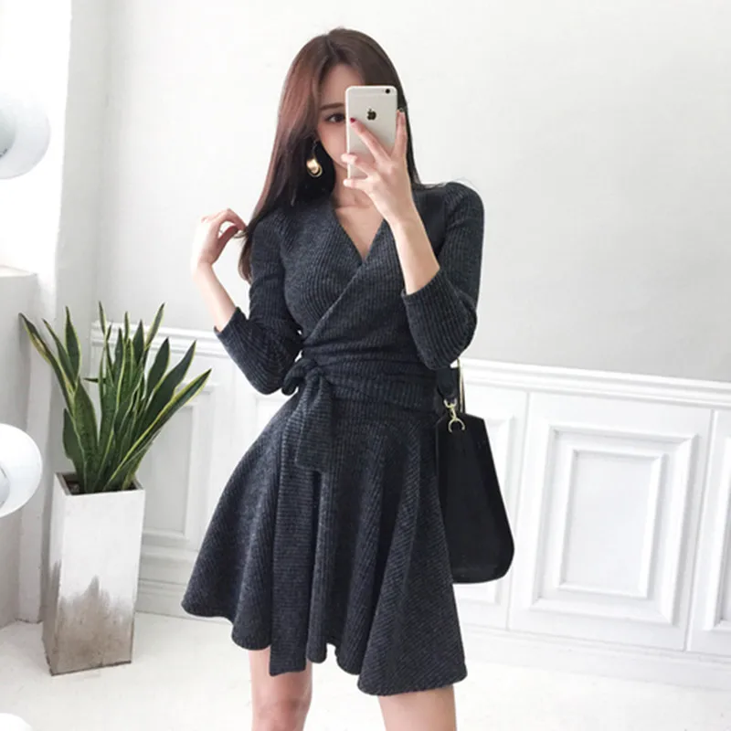 

High Quality 2019 Spring Knitted A-line Dress Women Bow Bandage Mini Swing Dresses Stetch Sexy V-neck Casual Vestidos