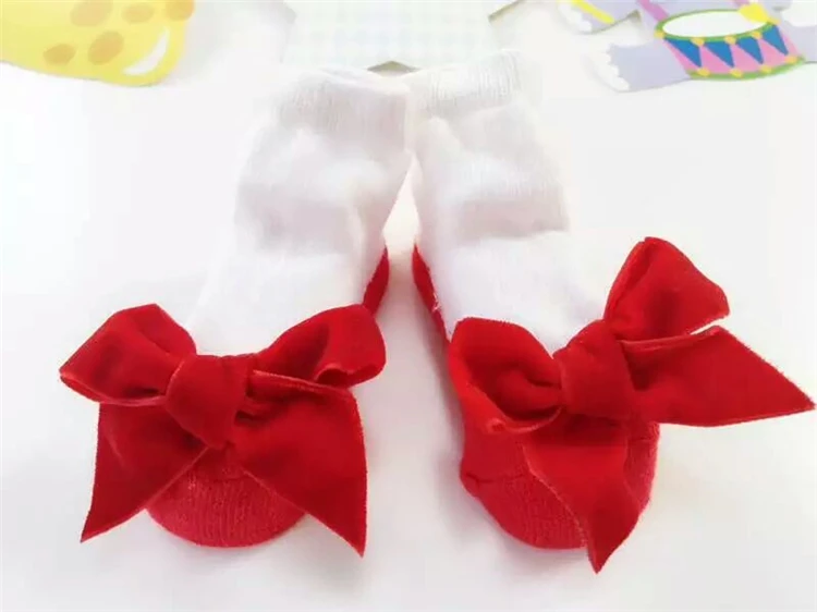 Mery/носки для малышей носки для маленьких девочек в балетном стиле с кружевными цветами и бантом Meias, одежда для малышей Одежда для новорожденных, на день рождения, vestido infantil, для детей от 0 до 24 месяцев