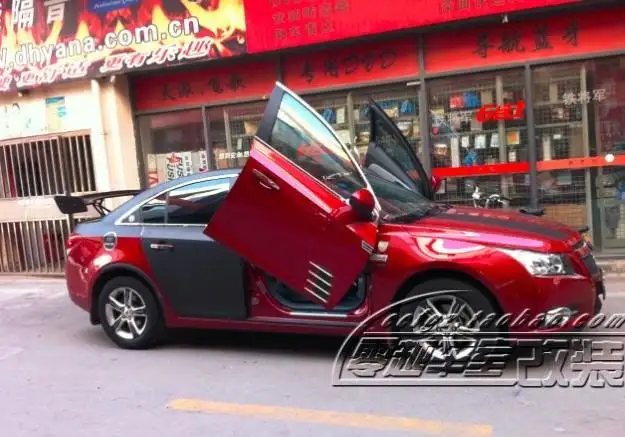 Free Shipping Scissor Doors For 2009 2012 Chevrolet Cruze 1 Set