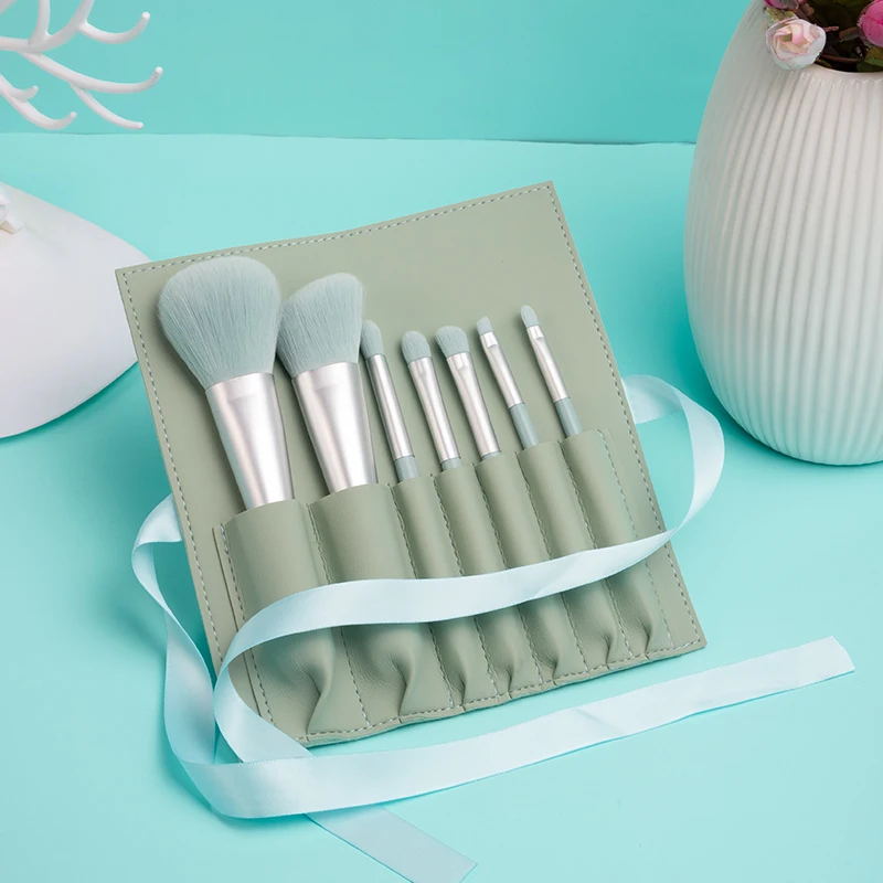 

Anmor 7Pcs/Lot Makeup Brushes Set For Powder Contour Eyeshadow Concealer Eye Foundation Make Up Brush With Bag Cosmetics Tools