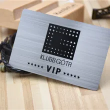 HAOBOLAI Серебристый Матовый металлический карта глубокий выгравированный логотип выгравированный текст вырезанный край шелкография черный прямой завод