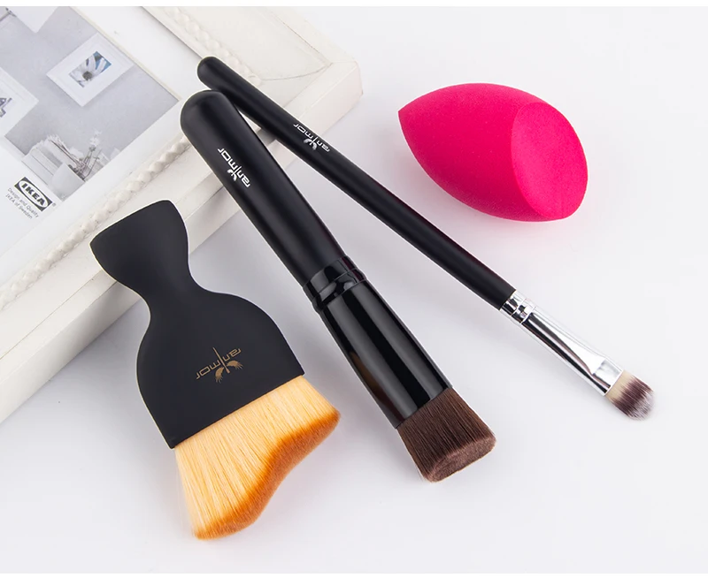 makeup brushes (7)