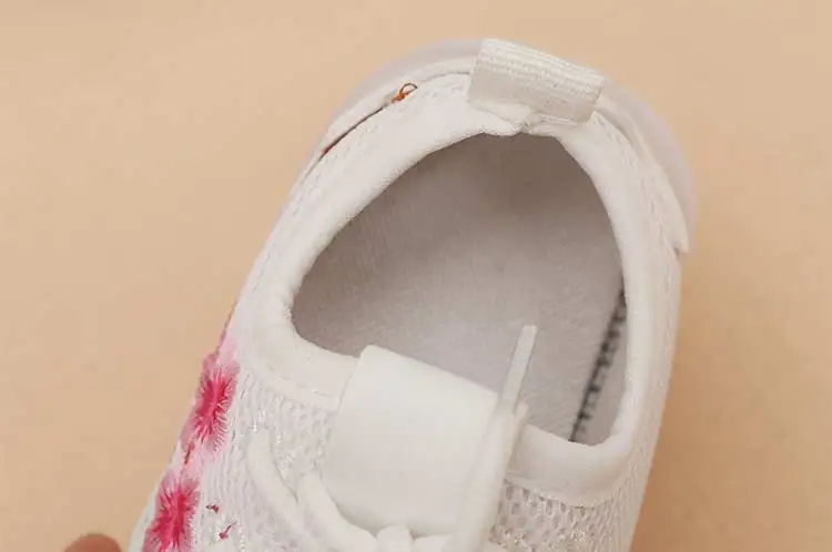 Kids sneakers 2019 new breathable solid mesh girls & boys casual shoes lighted floral children shoes lace-up sneakers (19)