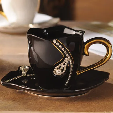 Роскошное ожерелье с кристаллами Европейский стиль молочная чашка кофейные чашки с блюдцем ложка чайная чашка 200 мл Посуда для напитков для влюбленных подарок - Цвет: Black