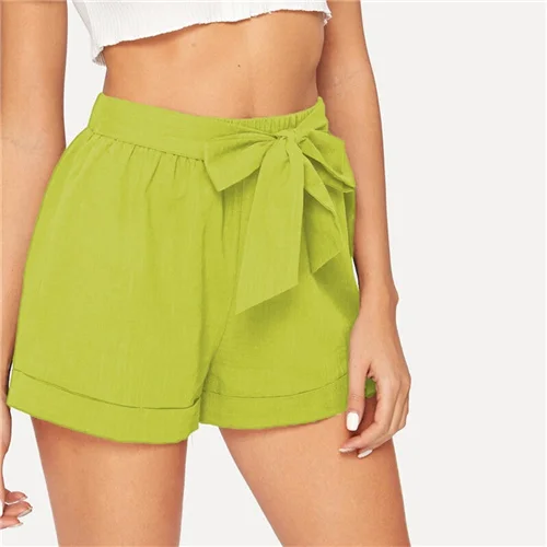 SweatyRocks завязывается поясом с эластичной резинкой на талии, шорты с карманами Для женщин уличная Повседневное прямые шорты летние Для женщин s шорты из плотной ткани - Цвет: Green