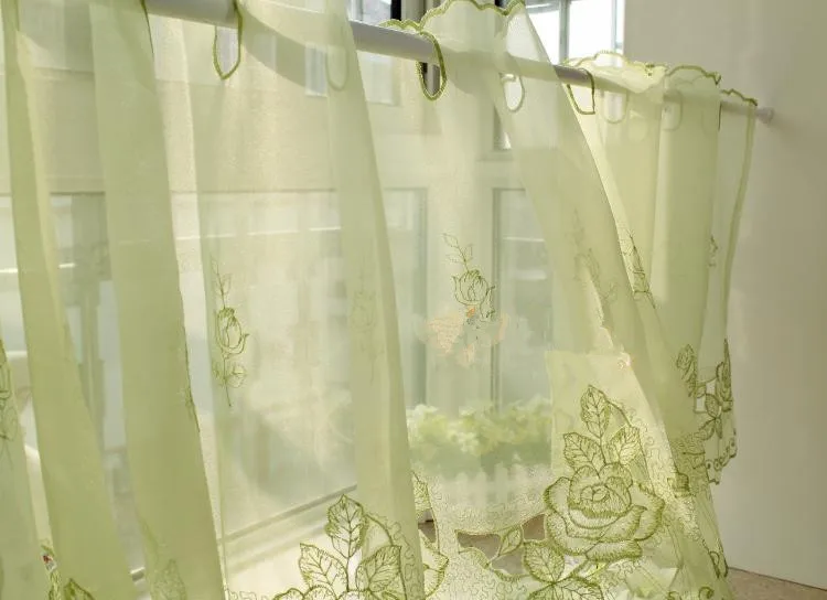 Пастораль Стиль просвечивающий вышивка полая Роза кофейная занавеска для кухни занавеска декоративная небольшая занавеска зеленый белый розовый