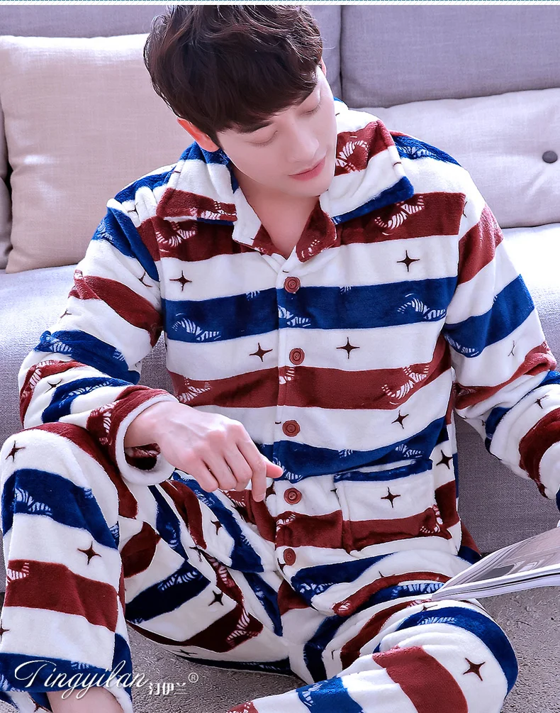 

Men's Pajamas Flannel Long Sleeved Winter Coral Velvet Homewear Male Outer Wear Cartoon Nightwear Plus Size Leisure Wear D-2071