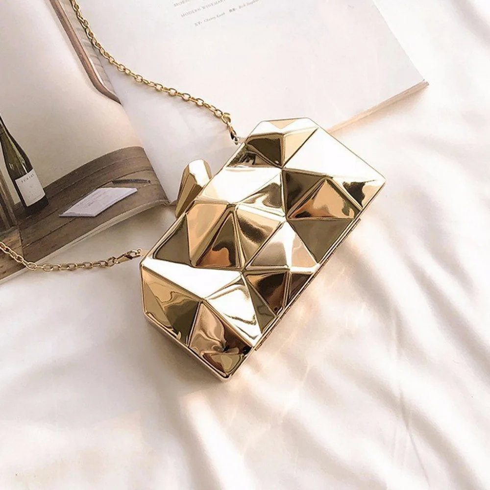 LAI90426343GD_2019042602500876829