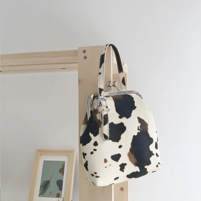 

Women's Handbags Small Bag Female 2018 New Ins Shoulder Crossbody Handbag Mini Milk Grain Clip Bag Bolsa Feminina