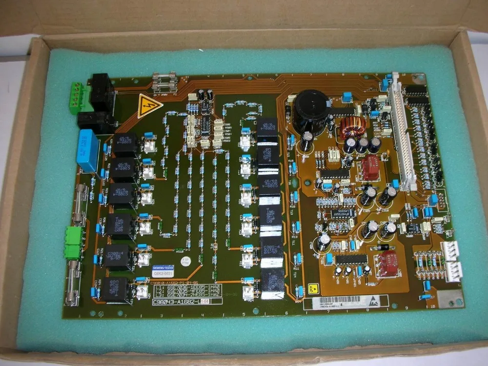 

1PC USED C98043-A1682-L1 /6SE7036-1EE85-1HA0