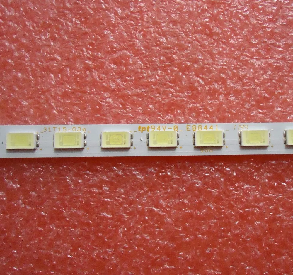 1236899