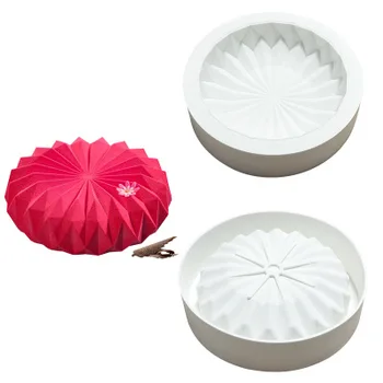 

New Christmas Silicone Cake Decorating Tools 3D Origami Screw Round Mouse Mould Chocolate Dessert Pan Bakeware Pastry Mold K187