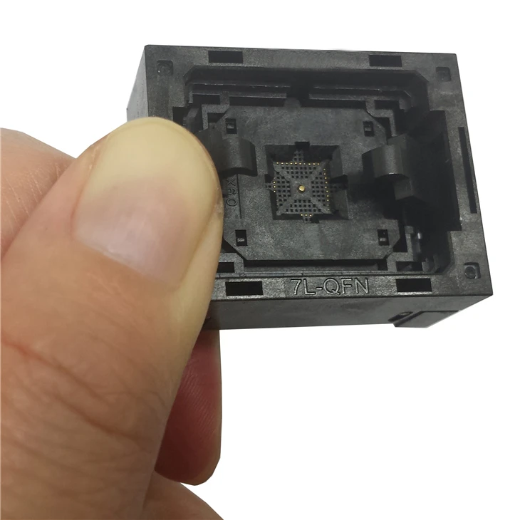 QFN40 (5)