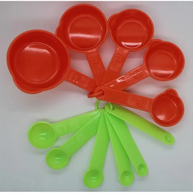 11 шт. Пластиковые мерные ложки цветные плотные полезные измерительные столовые ложки кухонные инструменты случайных цветов