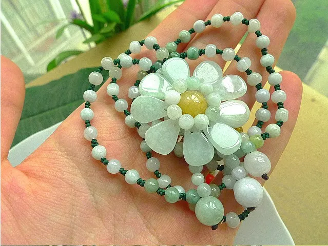 Натурального нефрита jade Защита от солнца цветок Цепочки и ожерелья Sancai цветок Цепочки и ожерелья из натуральной нефрита кулон нефрит кулон