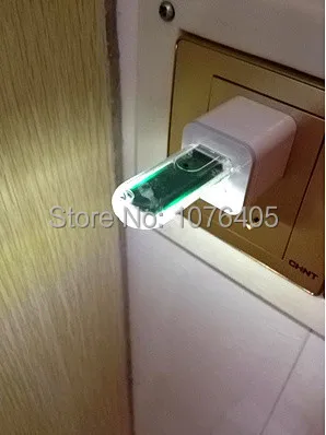 

1pc free shipping high bright Mini cold white USB light 3 LED USB Light Computer Lamp for Notebook PC Laptop ww cm
