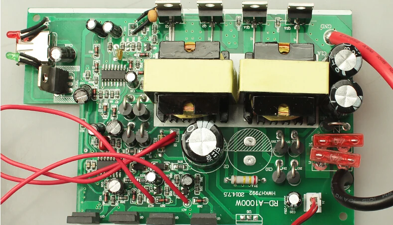 Инвертор зарядное устройство адаптер конвертер 12 В до 220 В автомобильный инвертор 12 В 220 В 1000 Вт