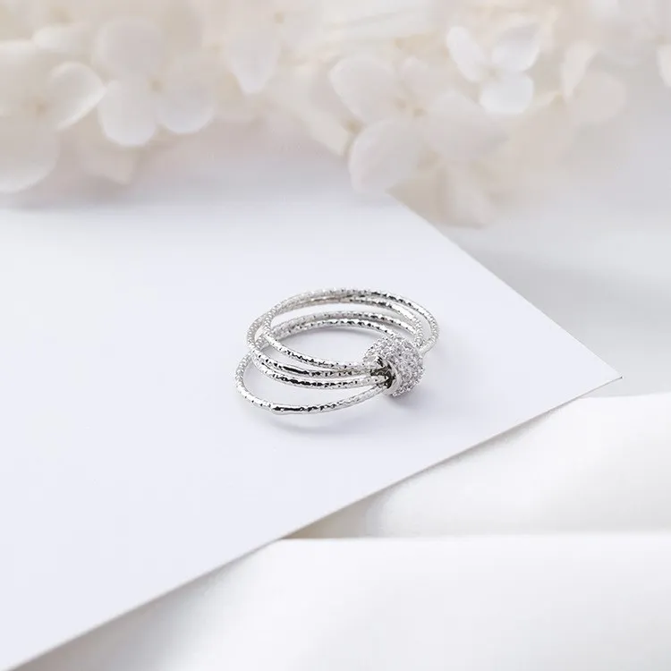 Новинка, простое кольцо, 2 цвета, вращающееся кольцо для женщин с австрийским кристаллом, инкрустированное цирконием, вечерние