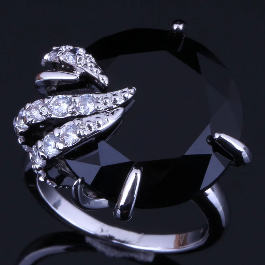 

Trendy Round Black Cubic Zirconia White CZ Silver Plated Ring V0557