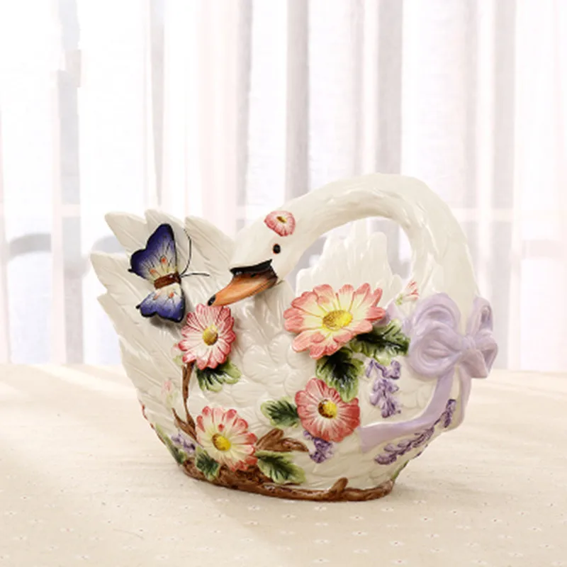 

Ceramic swan Salad plate butterfly fruit Candy Storage dish Dessert Snack home decor wedding decoration handicraft figurine