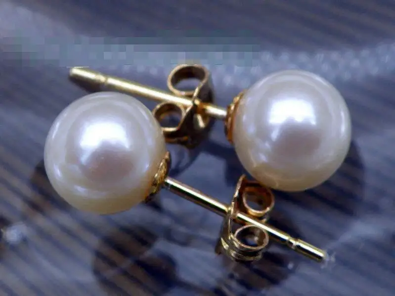 

Free Shipping >>>>14k Solid Yellow Gold 6.5mm Round White Akoya Pearls Stud Earring