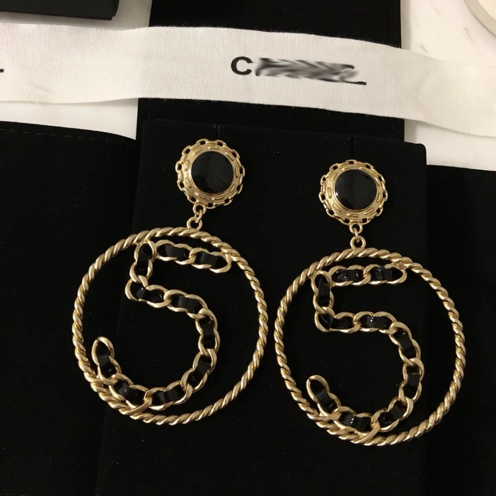 

New Design Jewelry High-grade Elegant Creative Digital Earrings Round Gold Black Pendant Party Drop Earrings For Woman Ladies