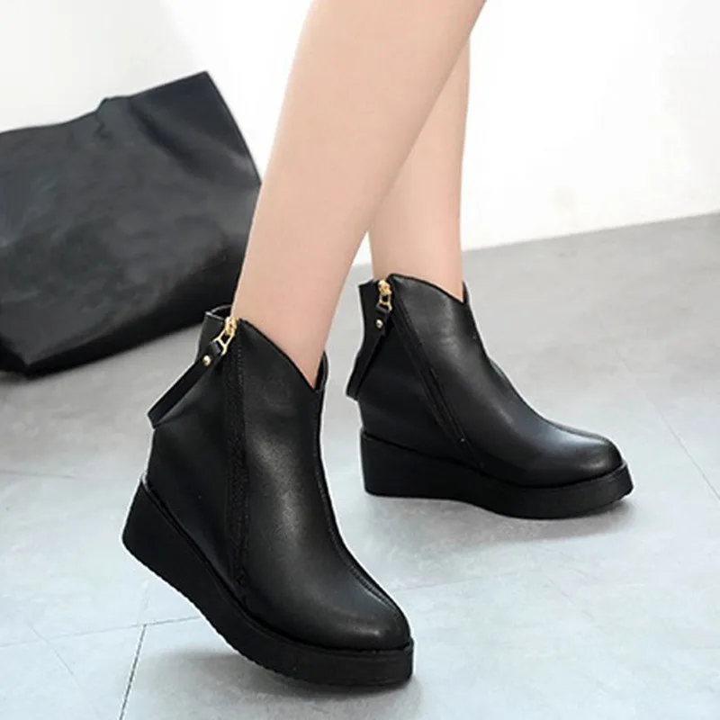 

Hot Spring Autumn Black Heel Casual Boots Increasing Ankle Strap Zipper Thick Flat Heel Platform Ladies Short Booties Waterproof