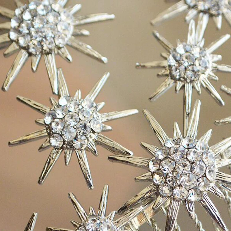 Silver Metal Snowflake Bridal Hair Comb Handmade Wedding Hair Accessories Rhinestone Hair Jewelry Hairband Women Party Headpiece