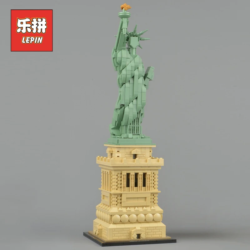 

Lepin 17011 Creator City Architecture Model 21042 Statue of Liberty Set Legoinglys Building Blocks Bricks Toys for Children Gift