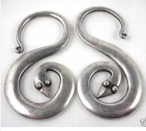 

Rare Tibetan silver snake shape miao silver earring Free shipping