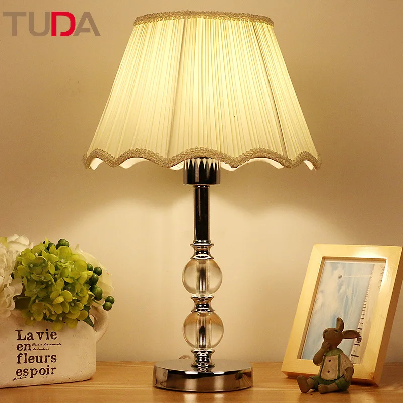 

TUDA 28X44cm Modern Iron Table Lamp Bedroom Lamp Hotel Bedside Ball Crystal Table Lamp